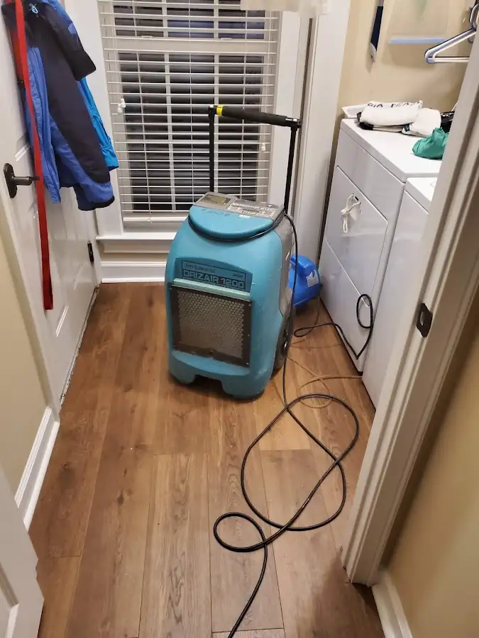 Commercial dehumidifier deployed for Flood Damage Cleanup in Fort Payne
